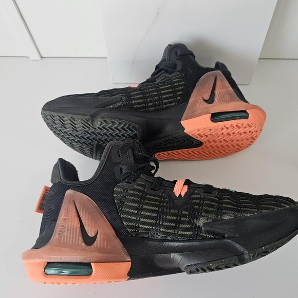 Nike LeBron Witness 6 Black Sequoia Silver CZ4052-001 Mens Basketball Shoes 7.5 - Picture 13 of 16